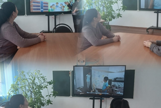 Ата-аналар жиналысы